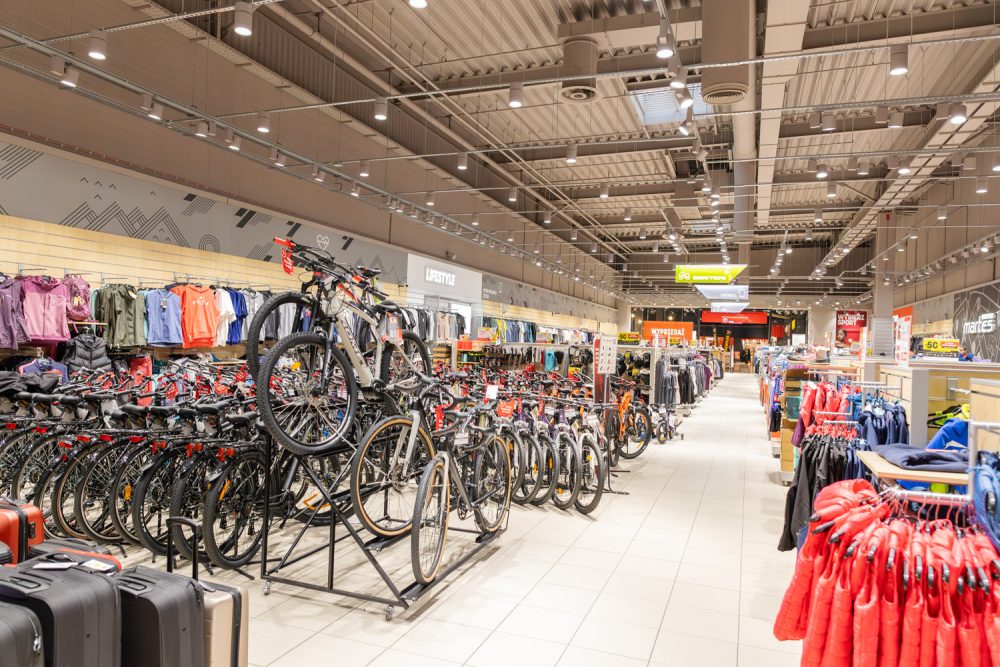 Rowery i sprzęt sportowy w Martes Sport w M1 Marki