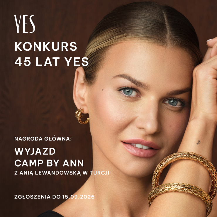 Grafika promocyjna marki YES promująca konkurs z okazji 45 lat. Anna Lewandowska w złotej biżuterii na brązowym tle.